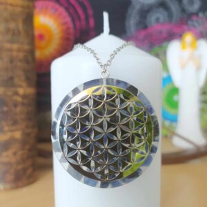 Sodalitový přívěsek