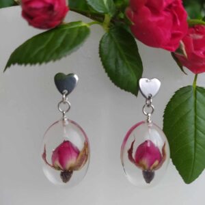 Růžové závěsné oválky