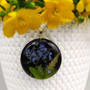 Pomněnky s chmýřím pampelišky