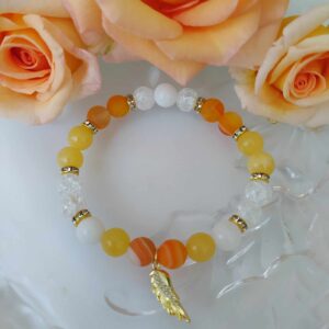 Oranžovo-bílý náramek s andělským křídlem se zirkony